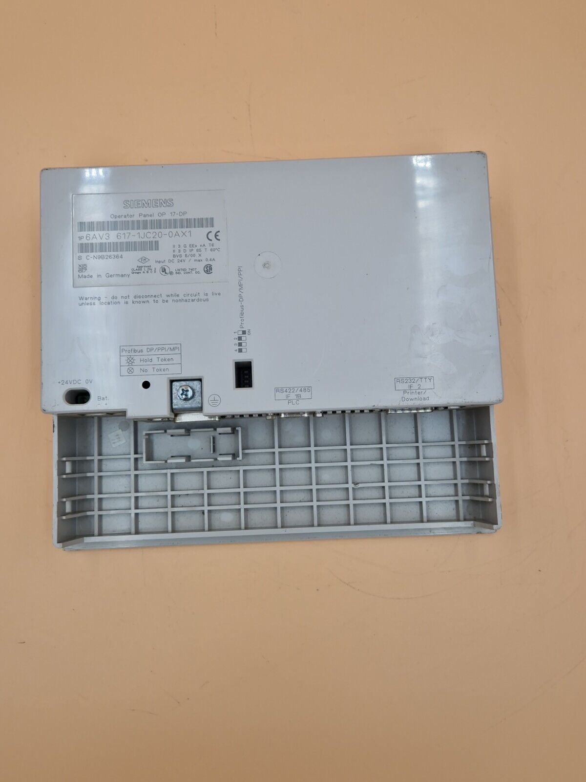 SIEMENS 6AV3617-1JC20-0AX1 OPERATOR PANEL OP 17-DP -used-