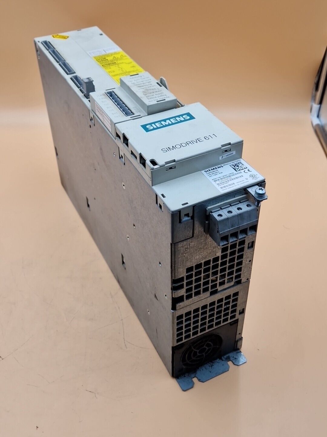 SIEMENS - 6SN1145-1BA01-0BA2 Servo Power Simodrive