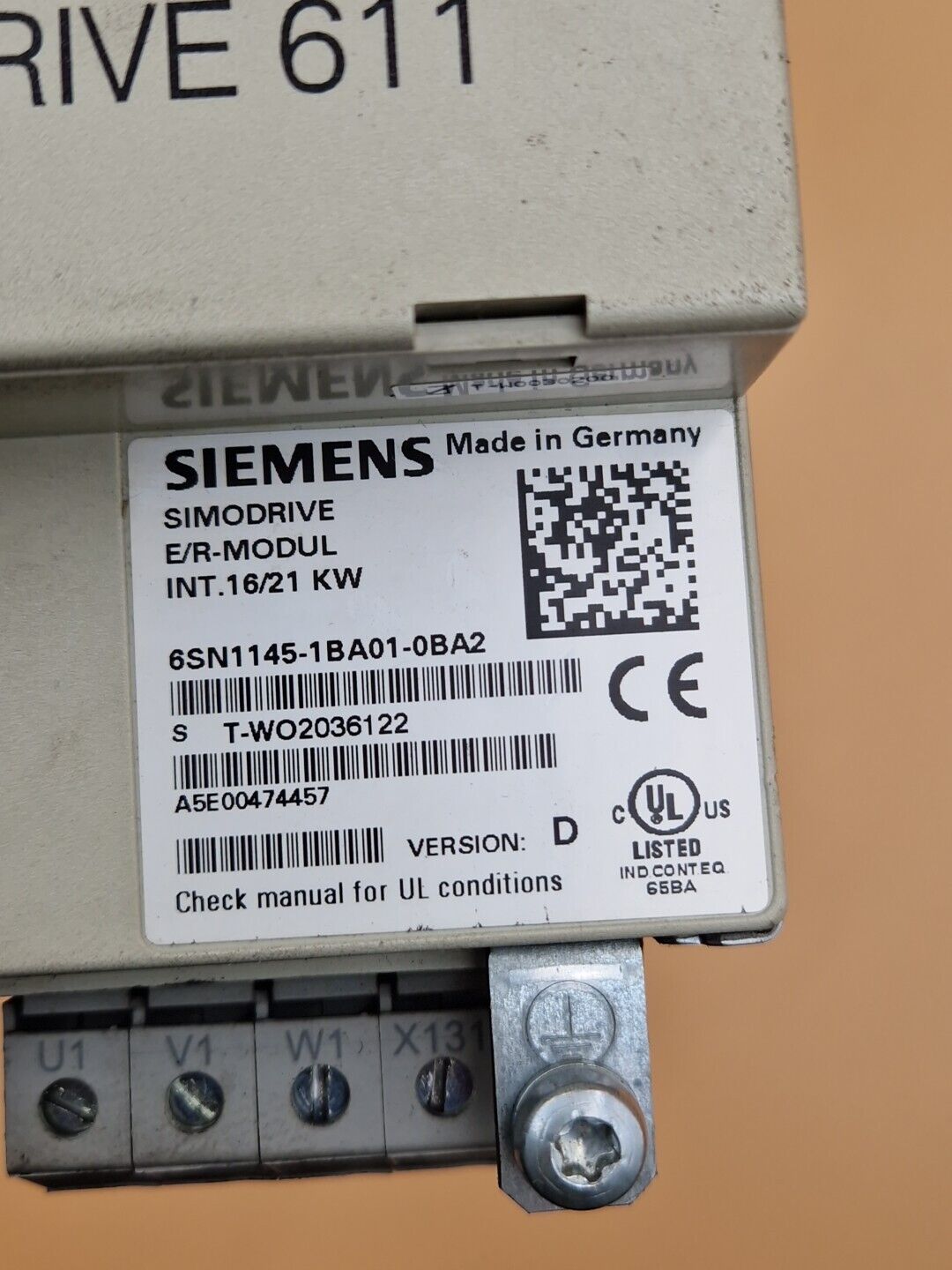 SIEMENS - 6SN1145-1BA01-0BA2 Servo Power Simodrive