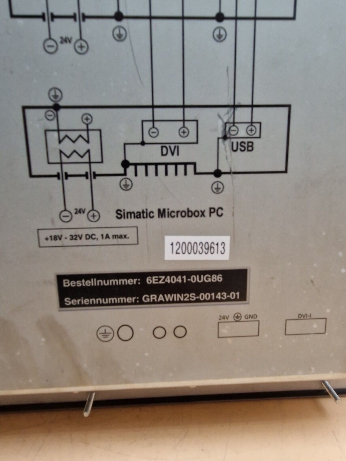 GRAWIN 2 6EZ4041-0UG86 Panel + PC