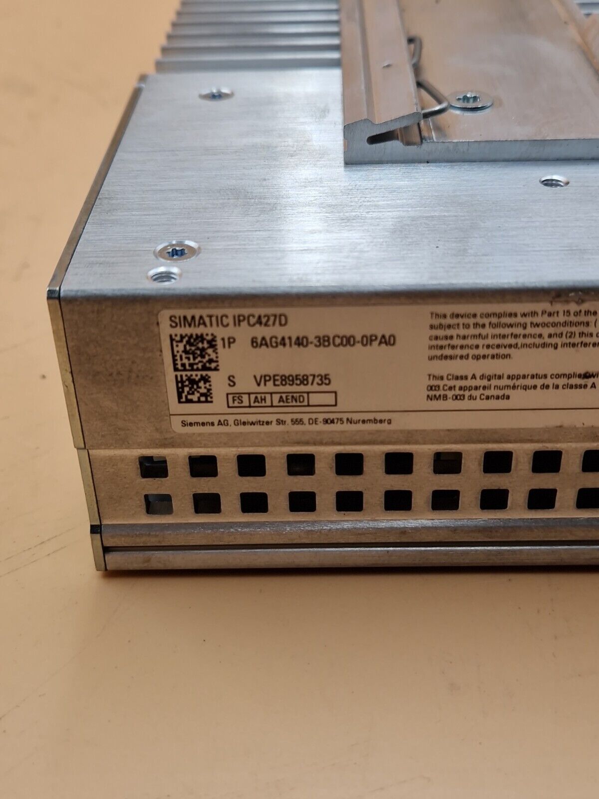 SIEMENS SIMATIC IPC427D 6AG4140-3BC00-0PA0 Microbox PC