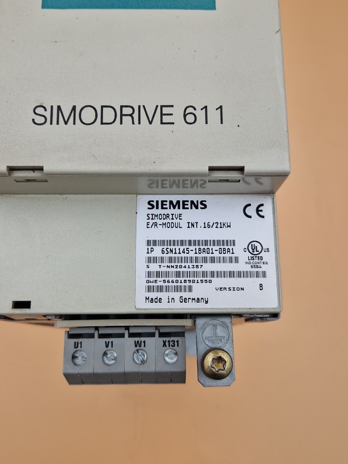 6SN1145-1BA01-0BA1 Siemens 6SN11451BA010BA1 used VERSION: B