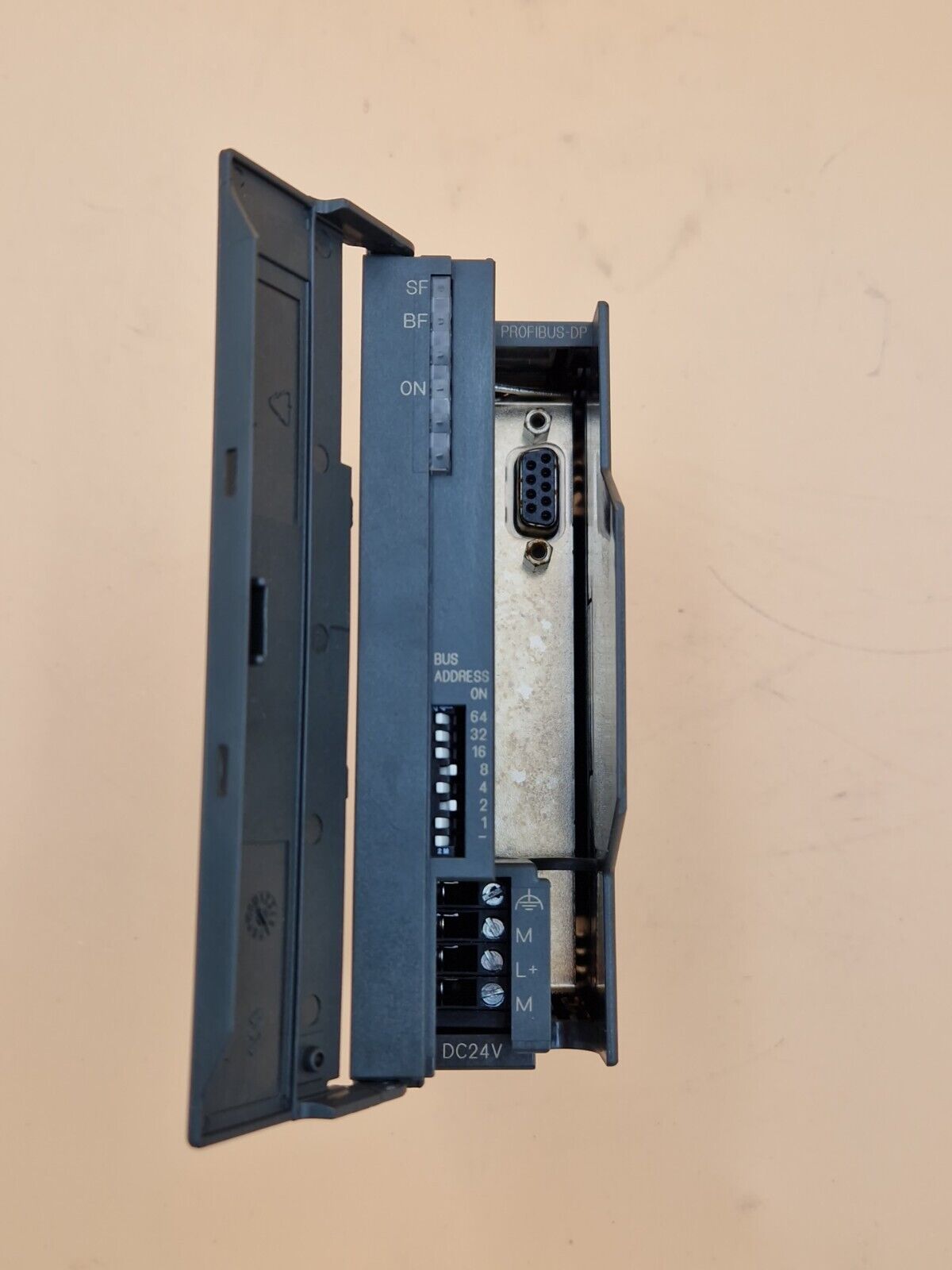 Siemens Simaic S7 6ES7 153-1AA03-0XB0 6ES7153-1AA03-0XB0 E: 16 -used-