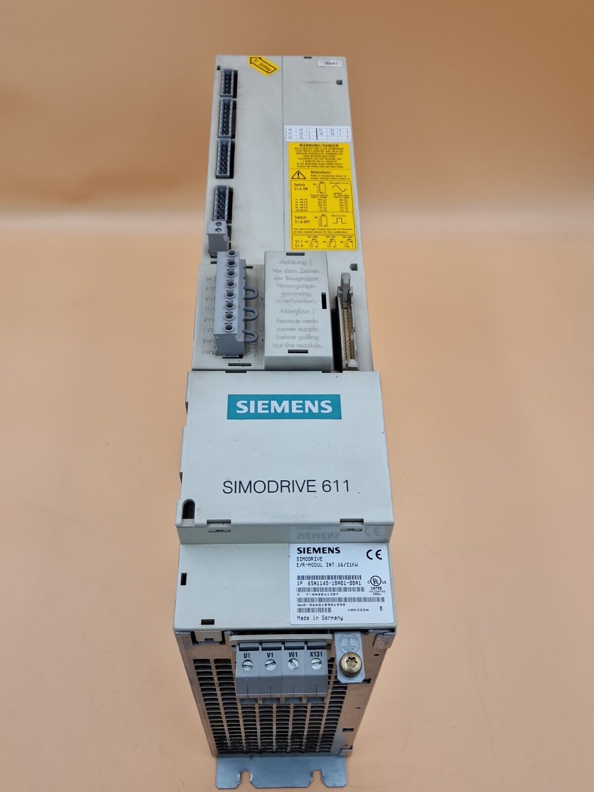 6SN1145-1BA01-0BA1 Siemens 6SN11451BA010BA1 used VERSION: B